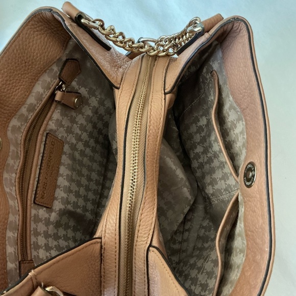 Karl Lagerfeld Pebble Leather Shoulder Bag Silver Strap - Picture 7 of 15